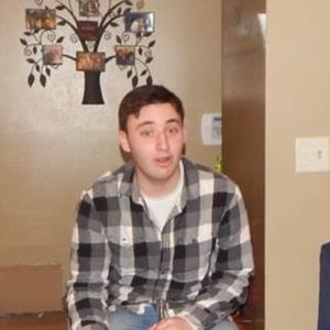 Meet your Posher, Max